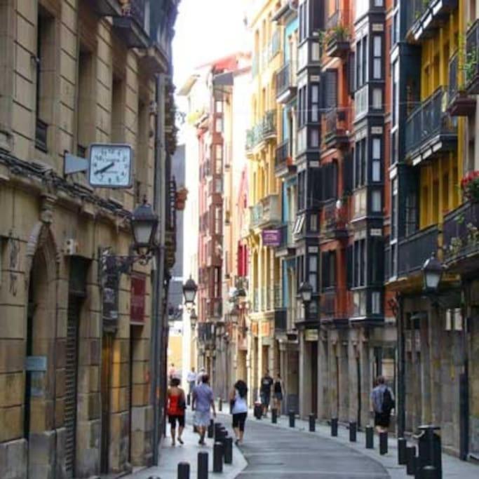 La Casita Verde. Metro Cerca Del Casco Viejo ビルバオ エクステリア 写真